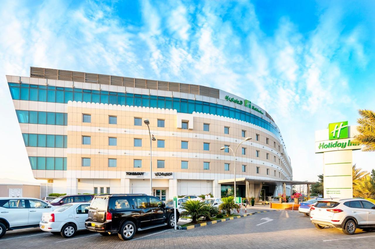 Holiday Inn Muscat Alseeb By Ihg Exterior photo
